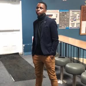 Meet your Posher, Ousmane